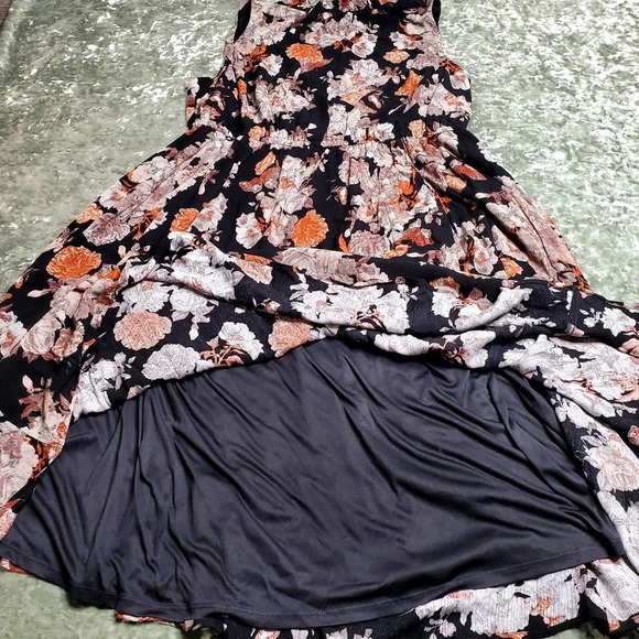 Torrid Midi Gauze Mock Neck Floral Dress - Picture 12 of 12